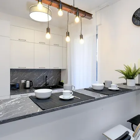 Virgo - Italian Homing Apartment Desenzano del Garda