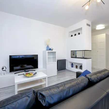 Apartment Virgo - Italian Homing